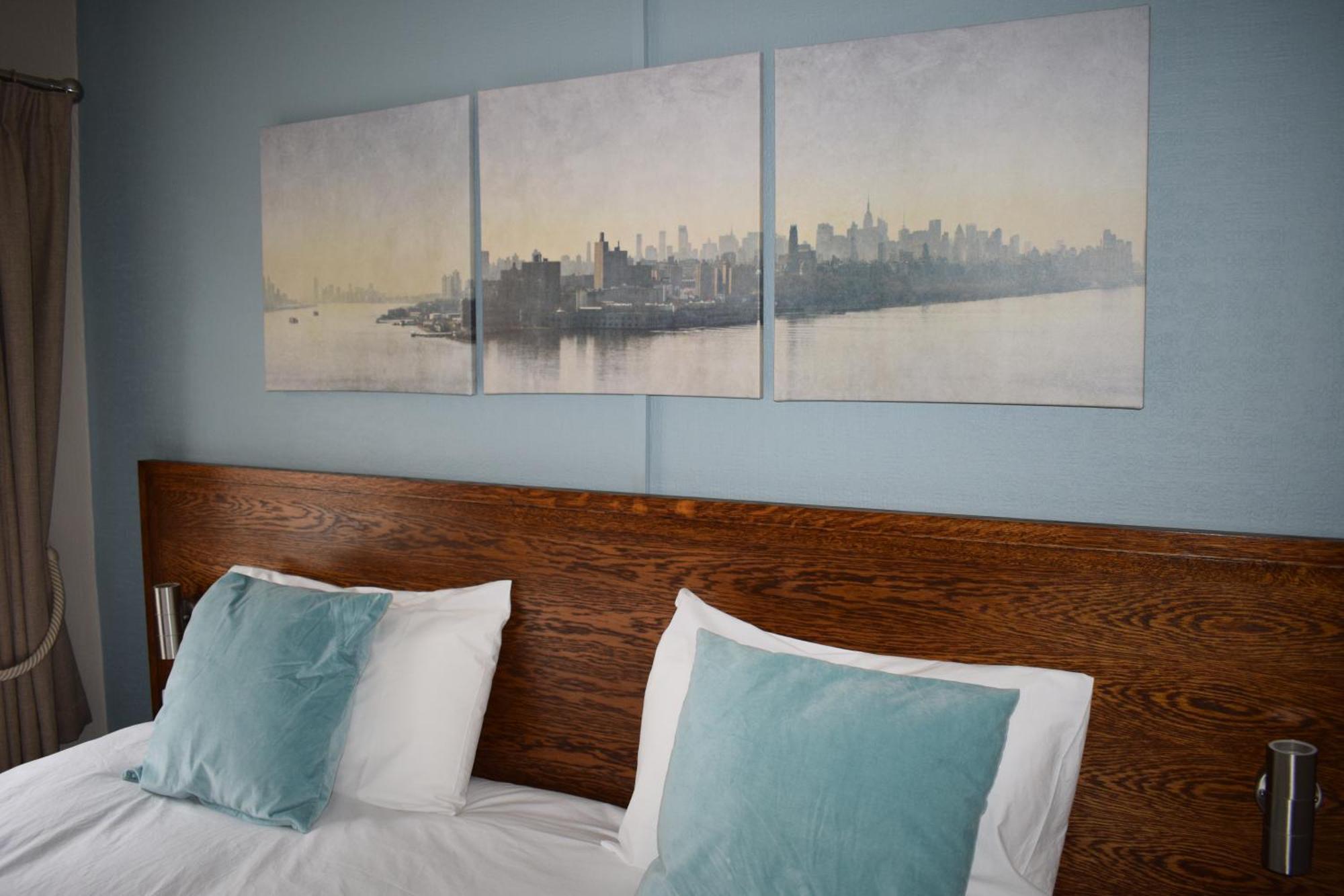スケッグネス Woolpack Pub & Kitchen Bed & Breakfast エクステリア 写真
