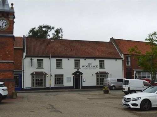 スケッグネス Woolpack Pub & Kitchen Bed & Breakfast エクステリア 写真